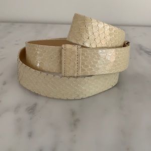 Alexis Kirk Cream Snakeskin Belt 31”